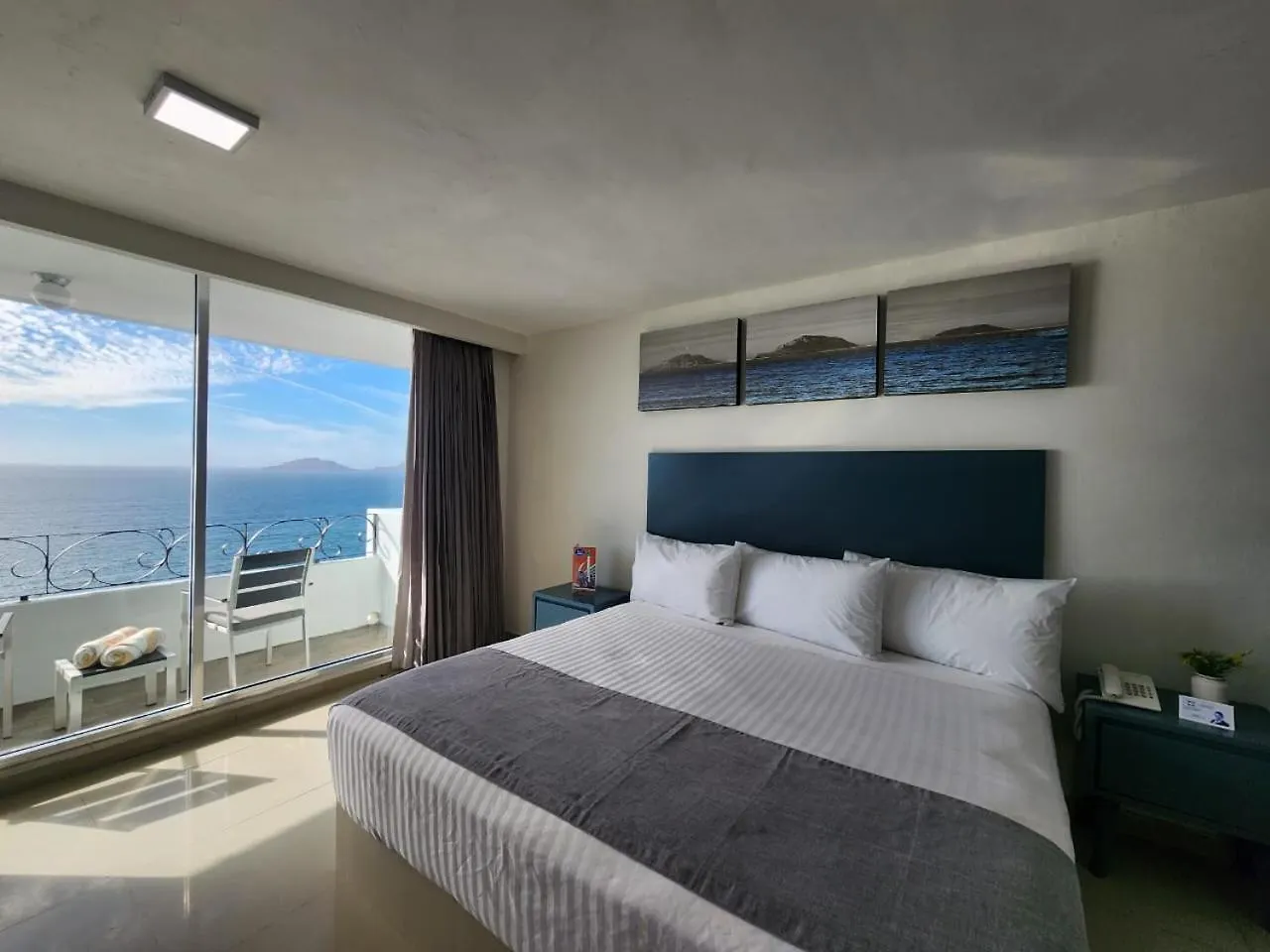 Hacienda Mazatlan Sea View Hotel